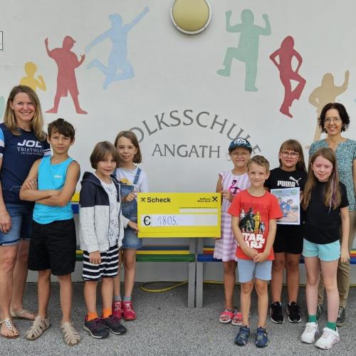 © VS Angath spendenübergabe